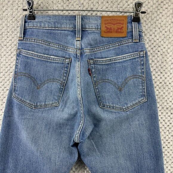 Levis Jeans Women 25 Blue Medium Wash Denim Stretch Wedgie Button Fly Skinny - Picture 8 of 16